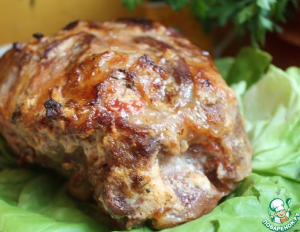 Мясо, запеченное в йогурте