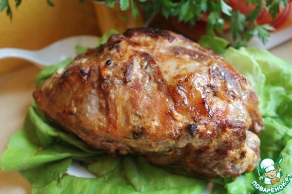 Мясо, запеченное в йогурте