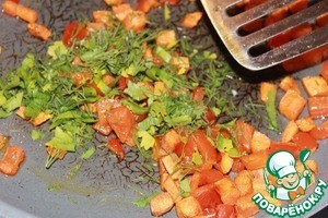 Мусс из лосося с крабовыми палочками на ложе из картофельного гратена