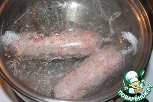 Мусс из лосося с крабовыми палочками на ложе из картофельного гратена