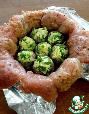 Новогодний мясной шар