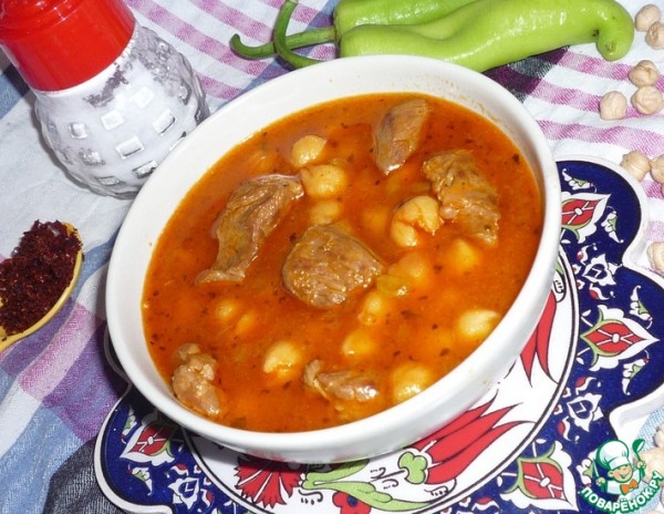 Нут с мясом