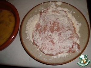 Отбивная в сырной панировке Отбивная в сырной панировке