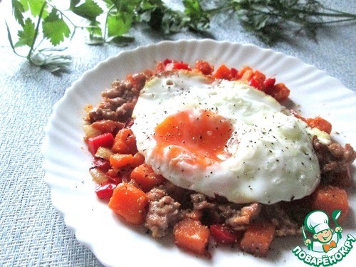 Овощи с бататом на сковороде