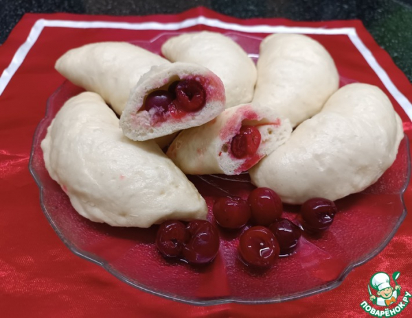 Паровые вареники на кефирном дрожжевом тесте