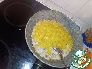 Паста со сметаной, грибами и сыром Паста со сметаной, грибами и сыром