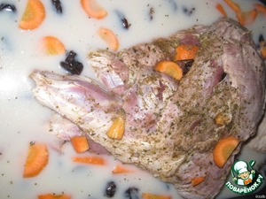 Печеная баранина с черносливом