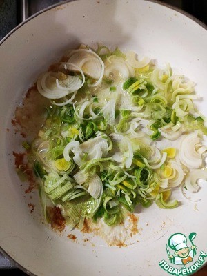 Печеночные котлеты с соусом 3 сыра Печеночные котлеты с соусом 3 сыра