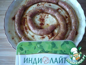 Пирог из картофельного пюре с колбасками Пирог из картофельного пюре с колбасками