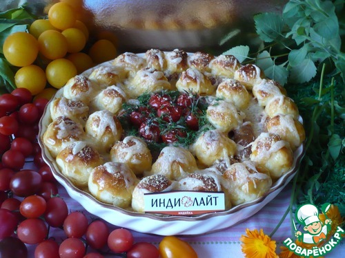 Пирог из картофельного пюре с колбасками Пирог из картофельного пюре с колбасками