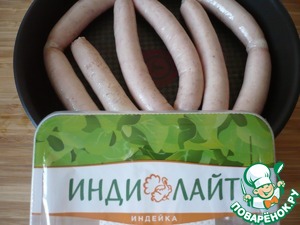 Пирог из картофельного пюре с колбасками Пирог из картофельного пюре с колбасками