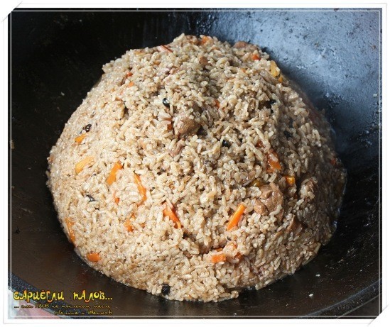 Плов на топленом масле "Сариёгли палов"