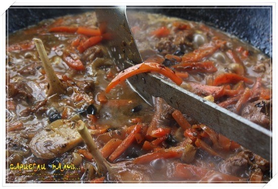 Плов на топленом масле "Сариёгли палов"