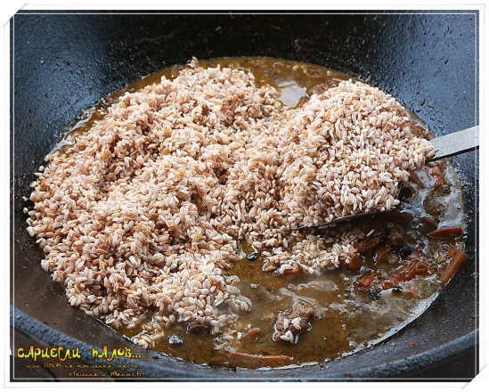 Плов на топленом масле "Сариёгли палов"