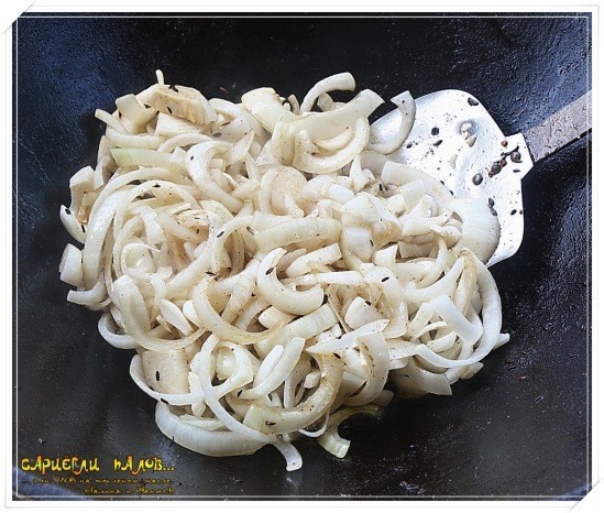 Плов на топленом масле "Сариёгли палов"