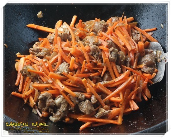 Плов на топленом масле "Сариёгли палов"