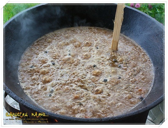 Плов на топленом масле "Сариёгли палов"