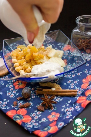 Пряный яблочный гратен с нутом