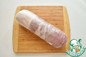 Рулет из свинины с цветной капустой