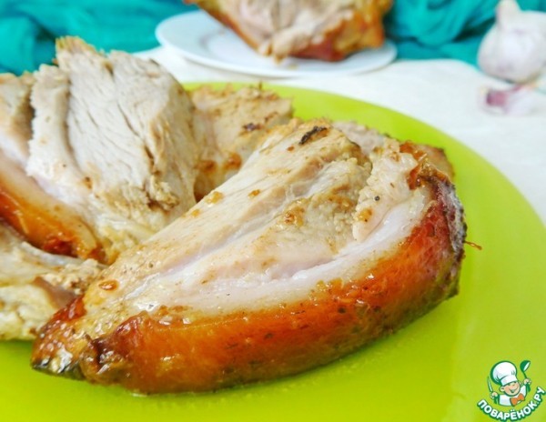 Рулька запеченная "Ничего лишнего"