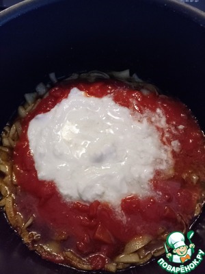 Рыба тушенная в кокосово-томатном соусе