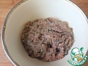 Рыбные котлеты с пикантной начинкой