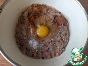 Рыбные котлеты с пикантной начинкой