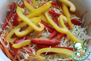 Салат "Овощной переполох" с индейкой