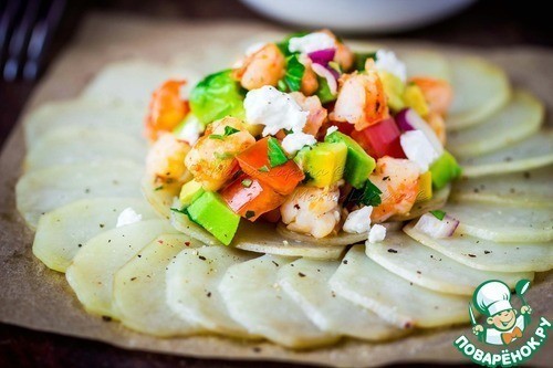 Салат с креветками на гратене из картофеля Салат с креветками на гратене из картофеля