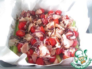 Сельдерей, запеченный с помидорами и беконом Сельдерей, запеченный с помидорами и беконом