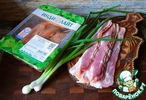 Шашлыки-рулеты из индейки с беконом Шашлыки-рулеты из индейки с беконом