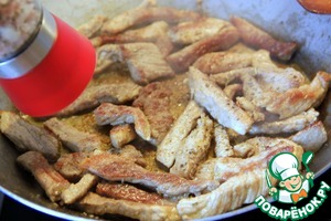 Сковорода "Мексика" со свиными шницелями