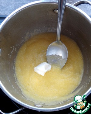 Сосиски с полентой под сыром