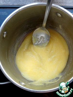 Сосиски с полентой под сыром