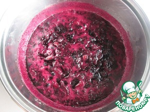 Соус с черникой и ревенем Соус с черникой и ревенем