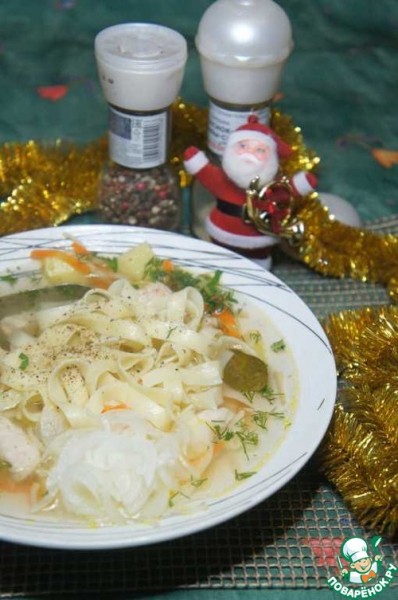 Суп-лапша с маринованным луком