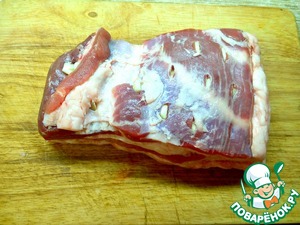 Свиная грудинка запеченная Свиная грудинка запеченная