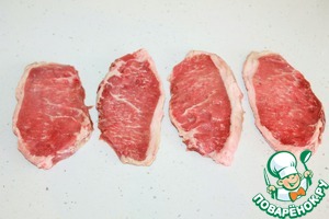 Свинина "Необыкновенная" с ягодным соусом Свинина "Необыкновенная" с ягодным соусом