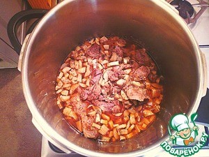 Свинина с грибами "Баконская"