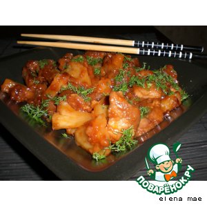 Свинина в кисло-сладком соусе с ананасами