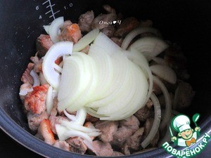 Свинина в сливочно-томатном соусе