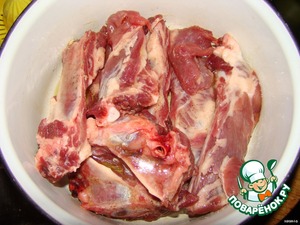 Свиные ребрышки, запеченные в яблоках Свиные ребрышки, запеченные в яблоках