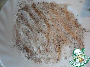 Сырная панировка с зеленью и блюда с ней