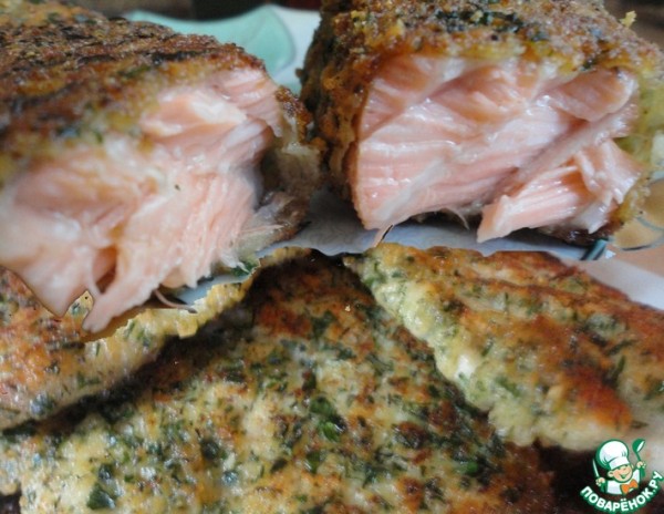 Сырная панировка с зеленью и блюда с ней