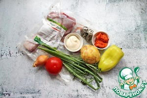 Тушеная голень индейки в соусе Тушеная голень индейки в соусе