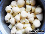 Тушеный картофель с нудлями по-украински