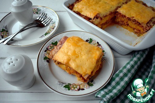 Запеченная полента с мясным соусом Запеченная полента с мясным соусом