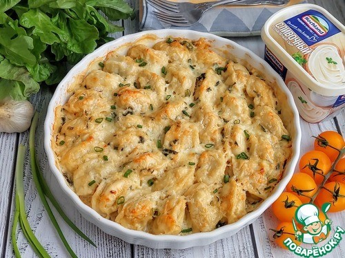 Запеченные пельмени в сырно-сметанном соусе Запеченные пельмени в сырно-сметанном соусе