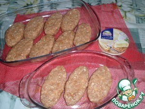 Запеченные зразы с сырной начинкой