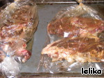 Запеченный бараний окорок